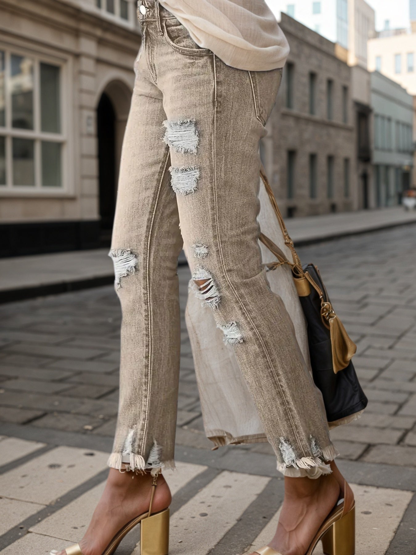 New Women’s Fashion Ripped Plus-sized Jeans, Straight And Slim 9-inch Jeans, Retro And Comfortable Jeans, Suitable For All Occasions, Plus-sized Women’s Denim Clothing