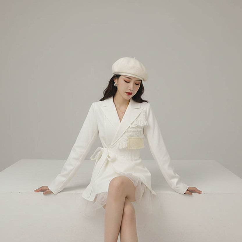 Chaqueta blanca ligera ideal para otoño mujer