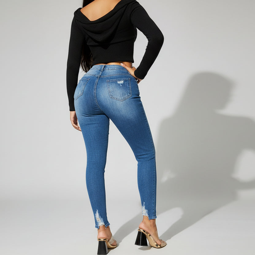 Jeans con bajo deshilachado para mujer estilo streetwear