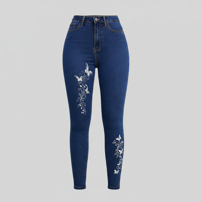 Outfit casual de otoño con jeans skinny bordados para mujer