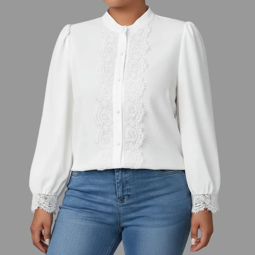 Vista frontal de una camiseta blanca de manga larga y corte holgado para mujer